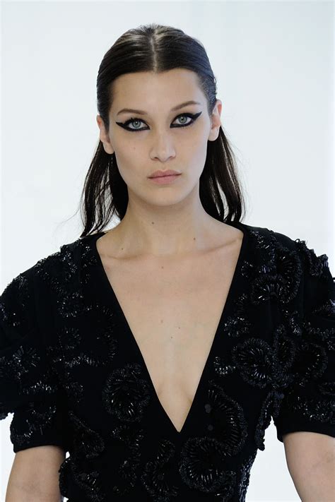 dior vire bella hadid|did dior fire bella hadid.